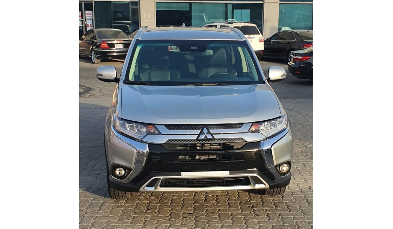 Mitsubishi Outlander SEL - Very Clean Car