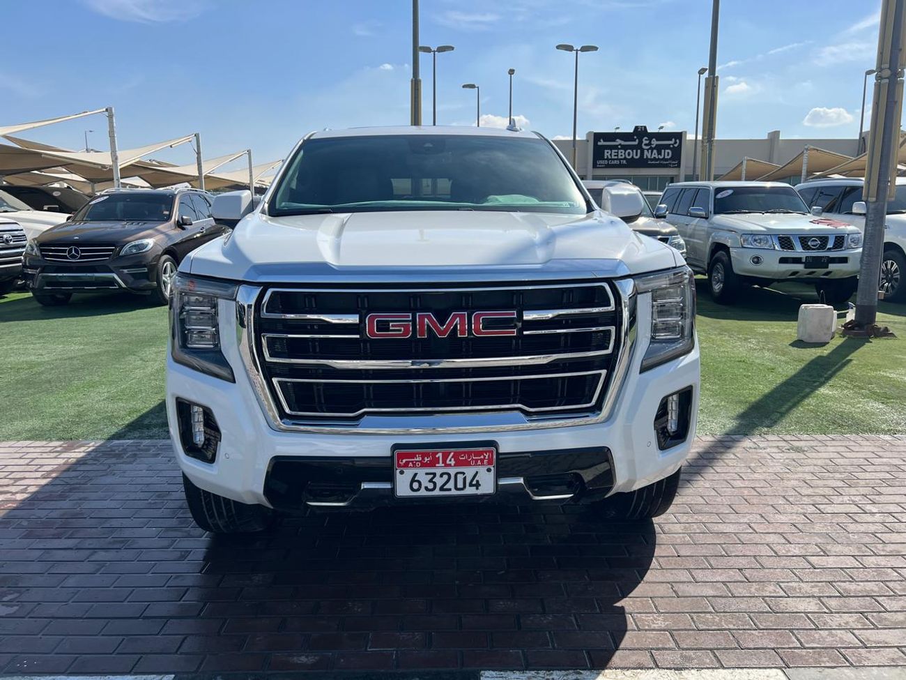 GMC Yukon GMC YUKON 2023 5.3 V8 SLT (AWD)