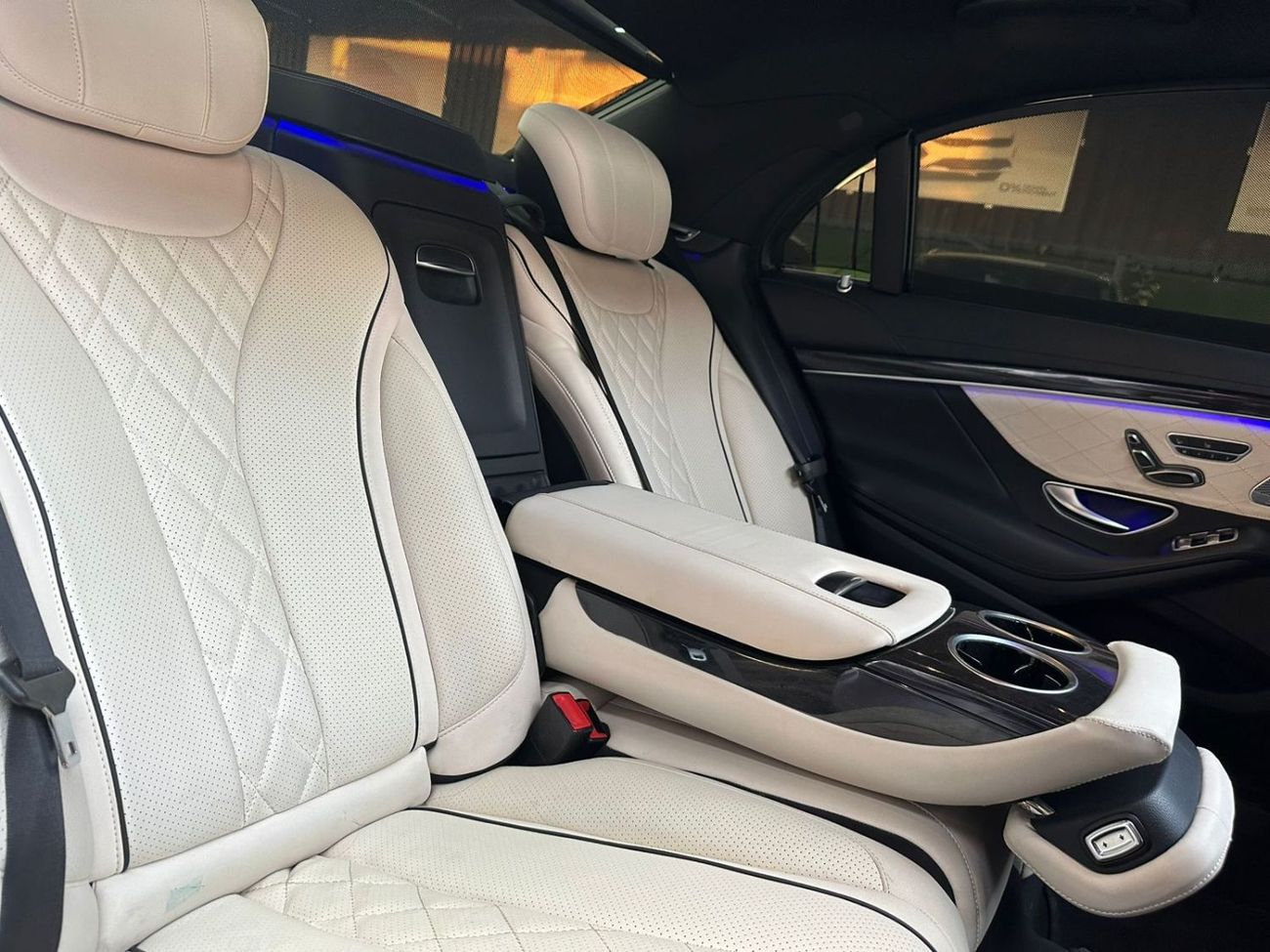 مرسيدس بنز S 550