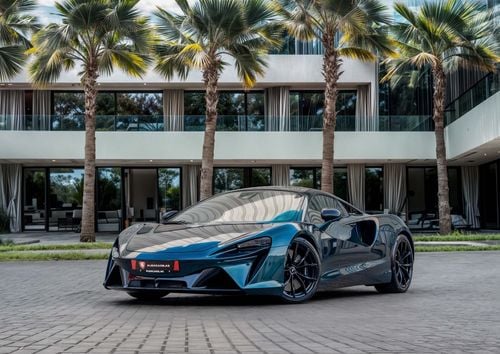 مكلارين أرتورا 13,709 P.M | 0% Downpayment | McLaren Artura Coupe!