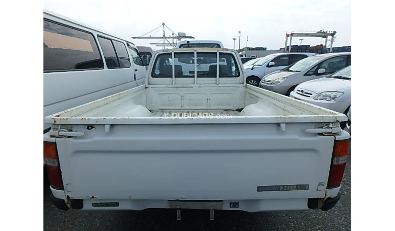 تويوتا هيلوكس 1996