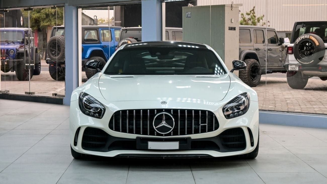 Mercedes-Benz AMG GTR V8 Biturbo