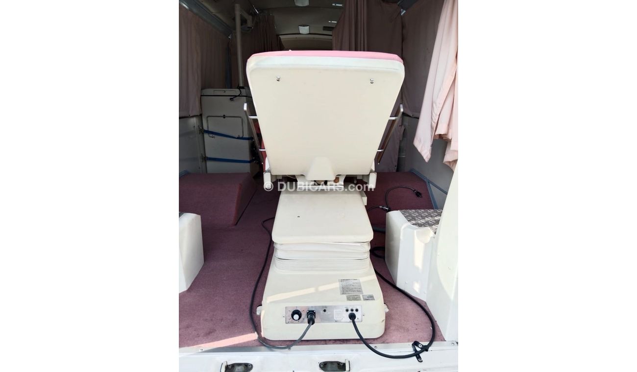 Nissan Civilian NISSAN CIVILIAN BUS RIGHT HAND DRIVE (PM1261)