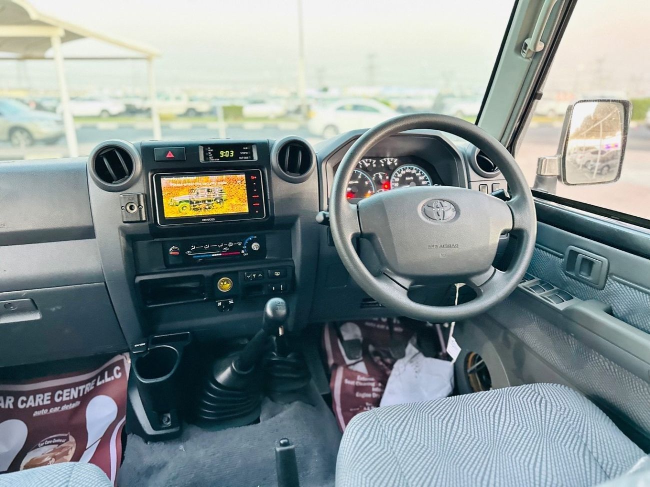 Toyota Land Cruiser 70