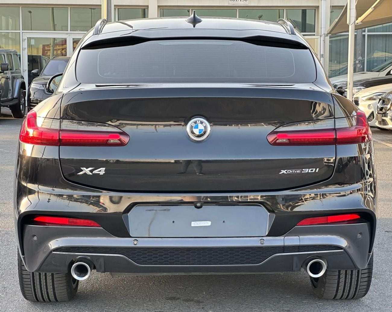 BMW X4 BMW X4 XDrive 30i M kit
