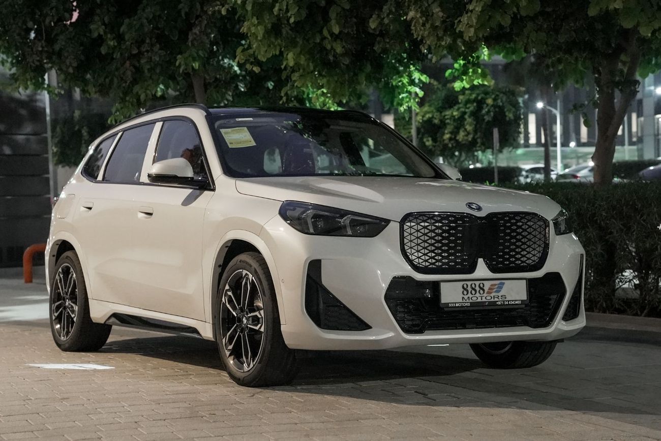 بي أم دبليو iX1 2026 BMW iX1 xDrive30L M Sport kit 2WD 0Km