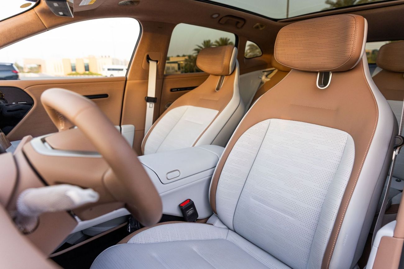 Avatr 07 3 YEAR WARANTY AND 2 YEARS SERVICE