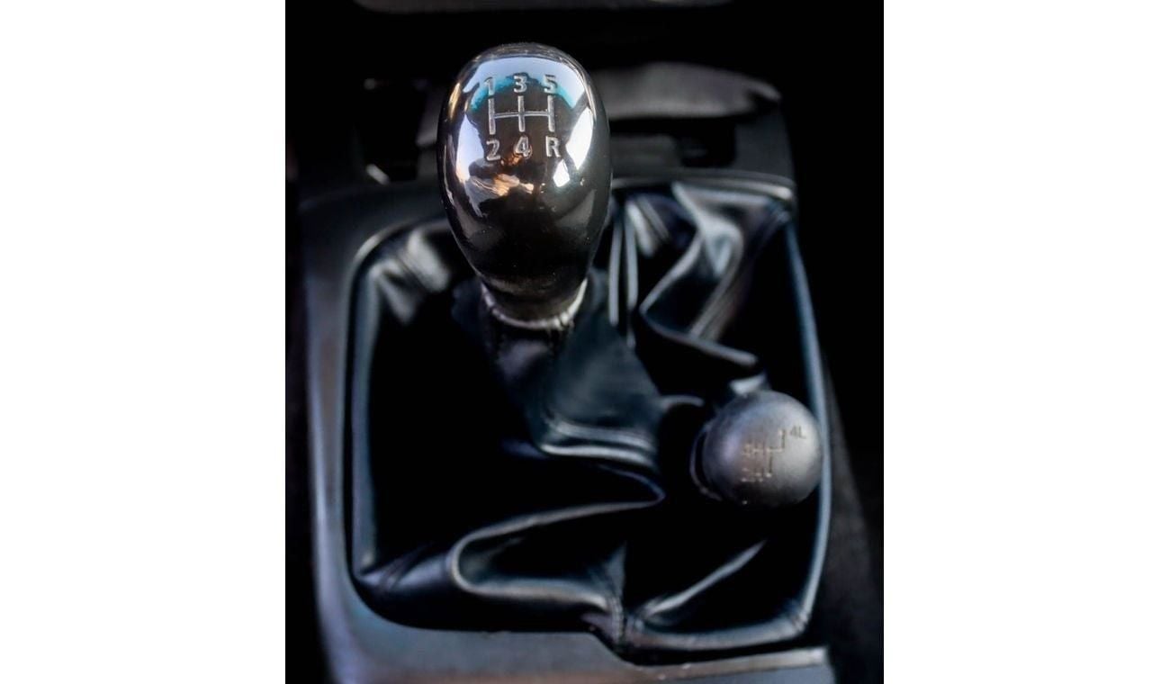 Mitsubishi L200 GLX 2.4L Mitsubishi L200 2.4 L 2021 GCC accident free in excellent condition 1303 P.M