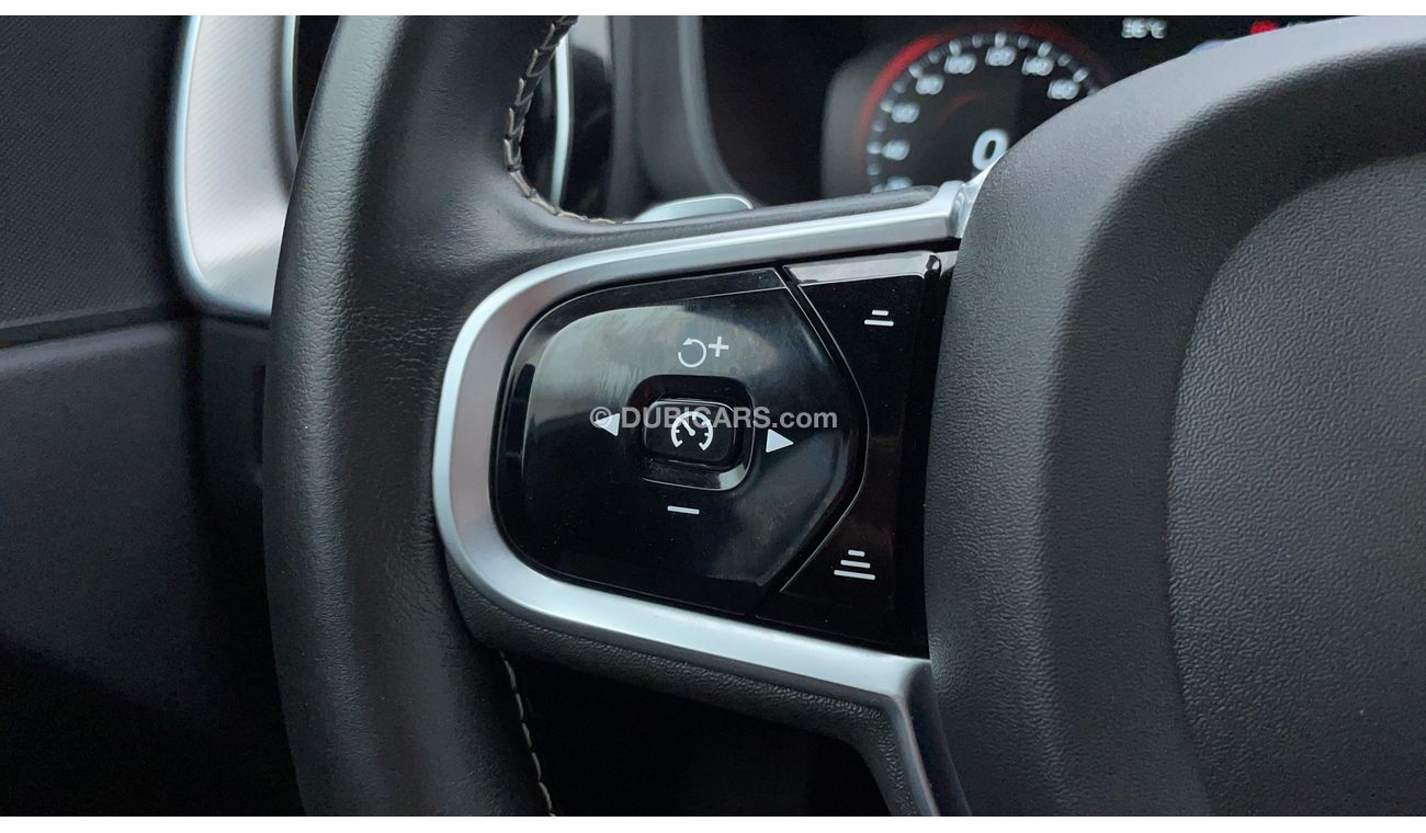 Volvo XC60 T5 R DESIGN 2 | Zero Down Payment | Free Home Test Drive