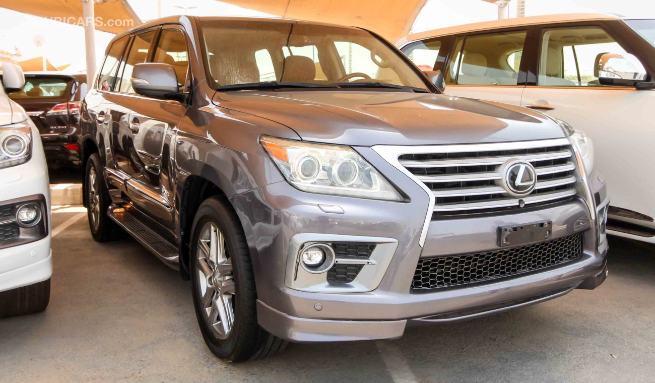 Lexus LX570