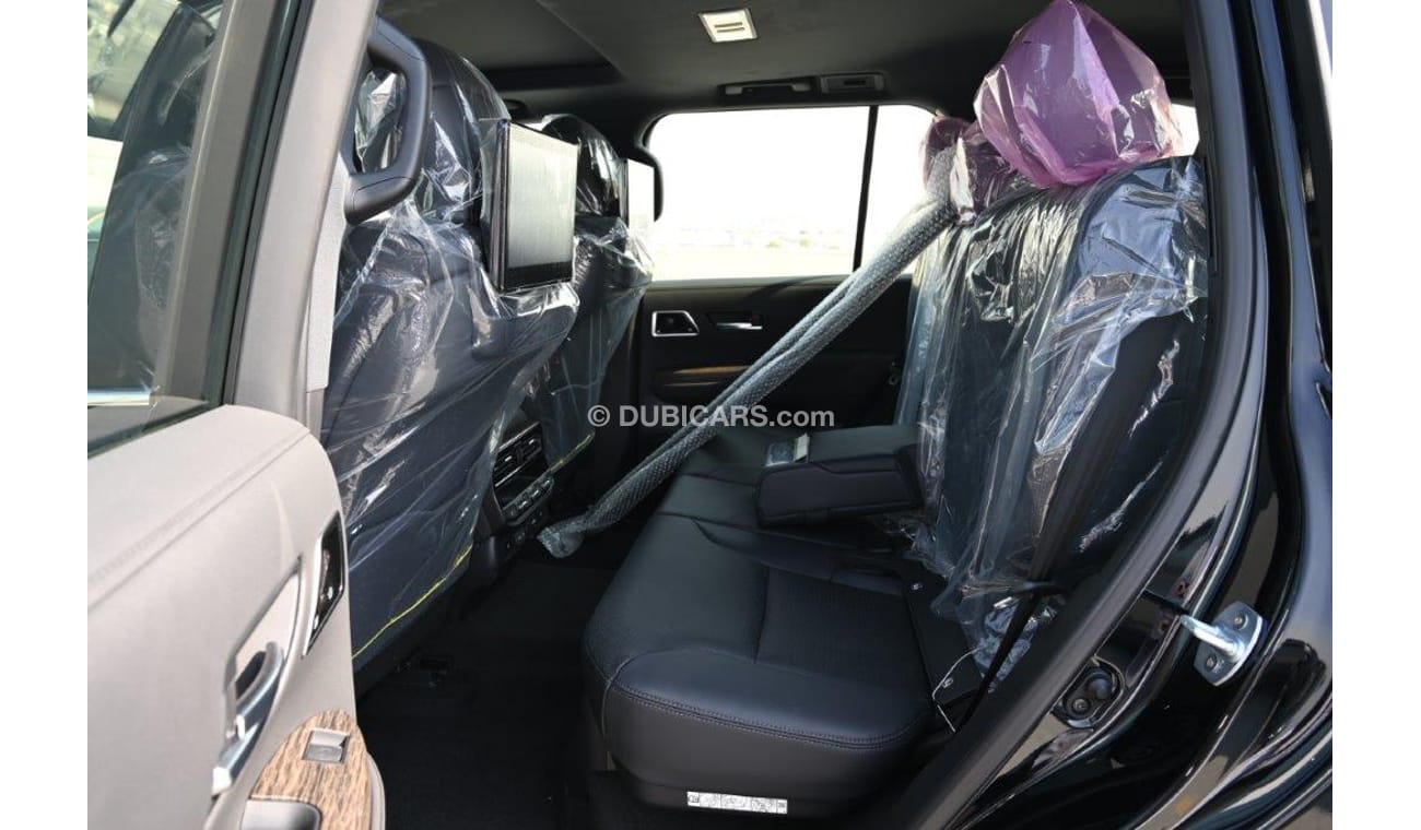 Toyota Land Cruiser VXR V6 4.0L Automatic