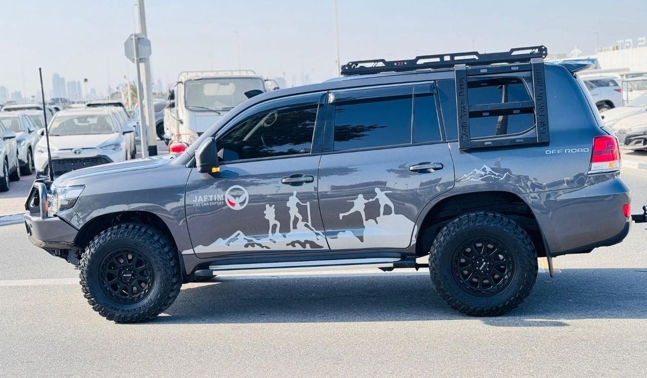 تويوتا لاند كروزر OFF ROAD MODIFIED | 2016 | RHD | 4.5L DIESEL ENGINE | HEAVY ROOF RACK WITH SIDE LADDER