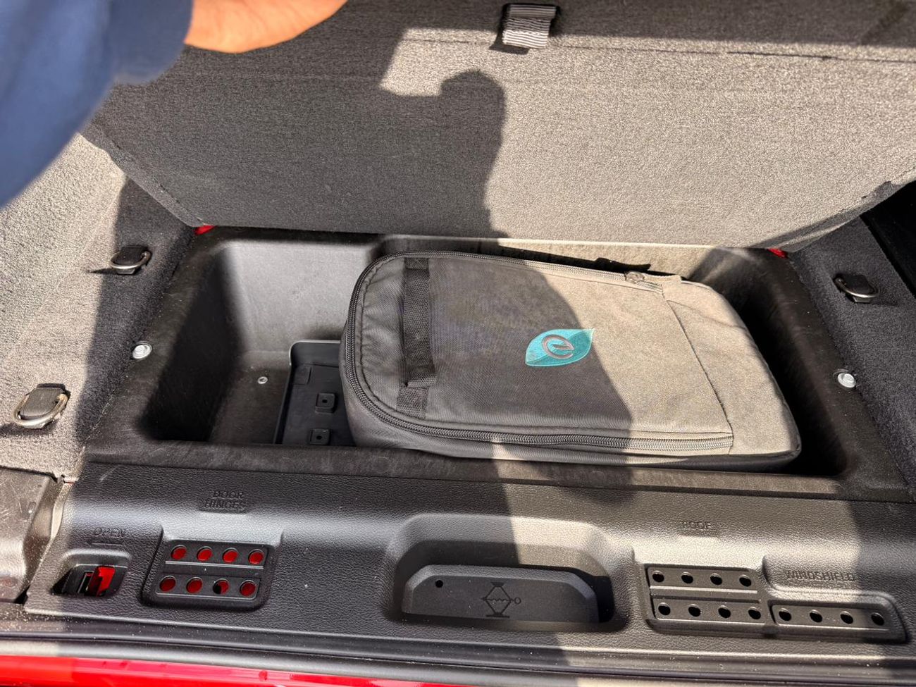 جيب رانجلر Unlimited Sahara 2.0L A/T