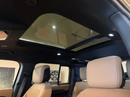 Land Rover Defender P400 Dynamic SE