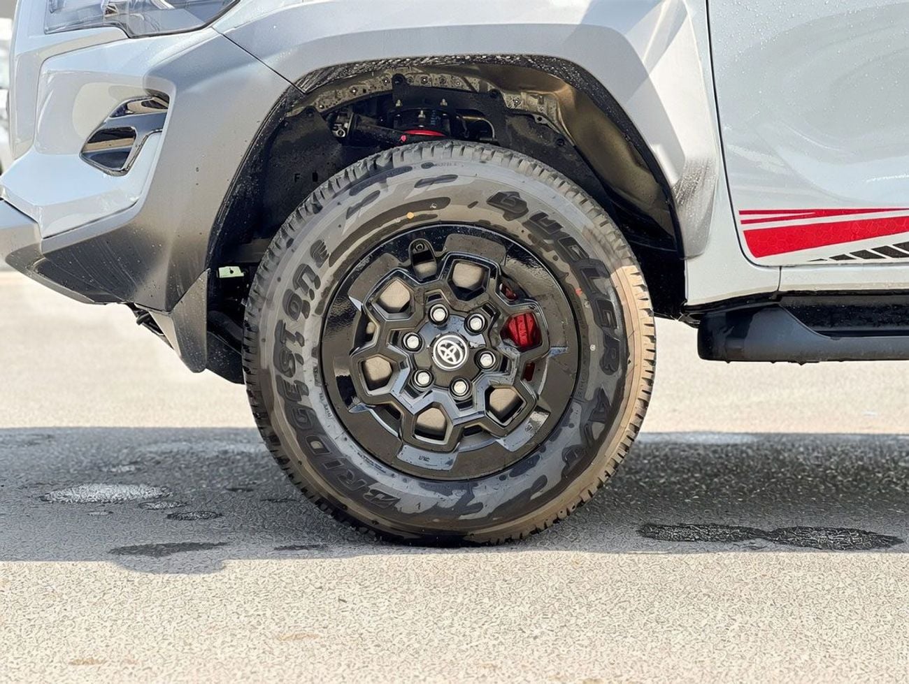 تويوتا هيلوكس EXPORT ONLY - 2026 Toyota Hilux GR sport 4.0L