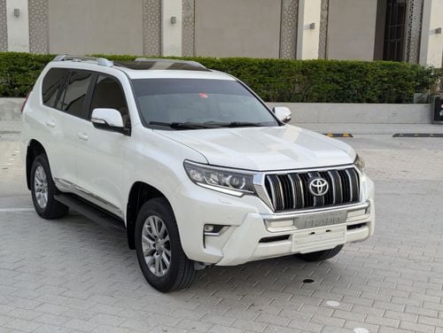 تويوتا برادو Toyota Prado v6 4.0L Petro engine LHD white colour