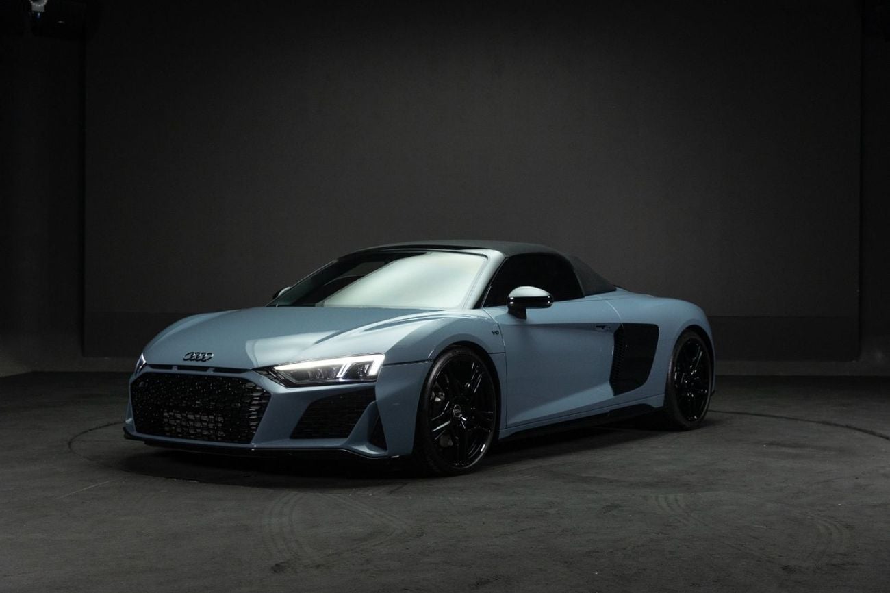 Audi R8 Spyder STANDARD