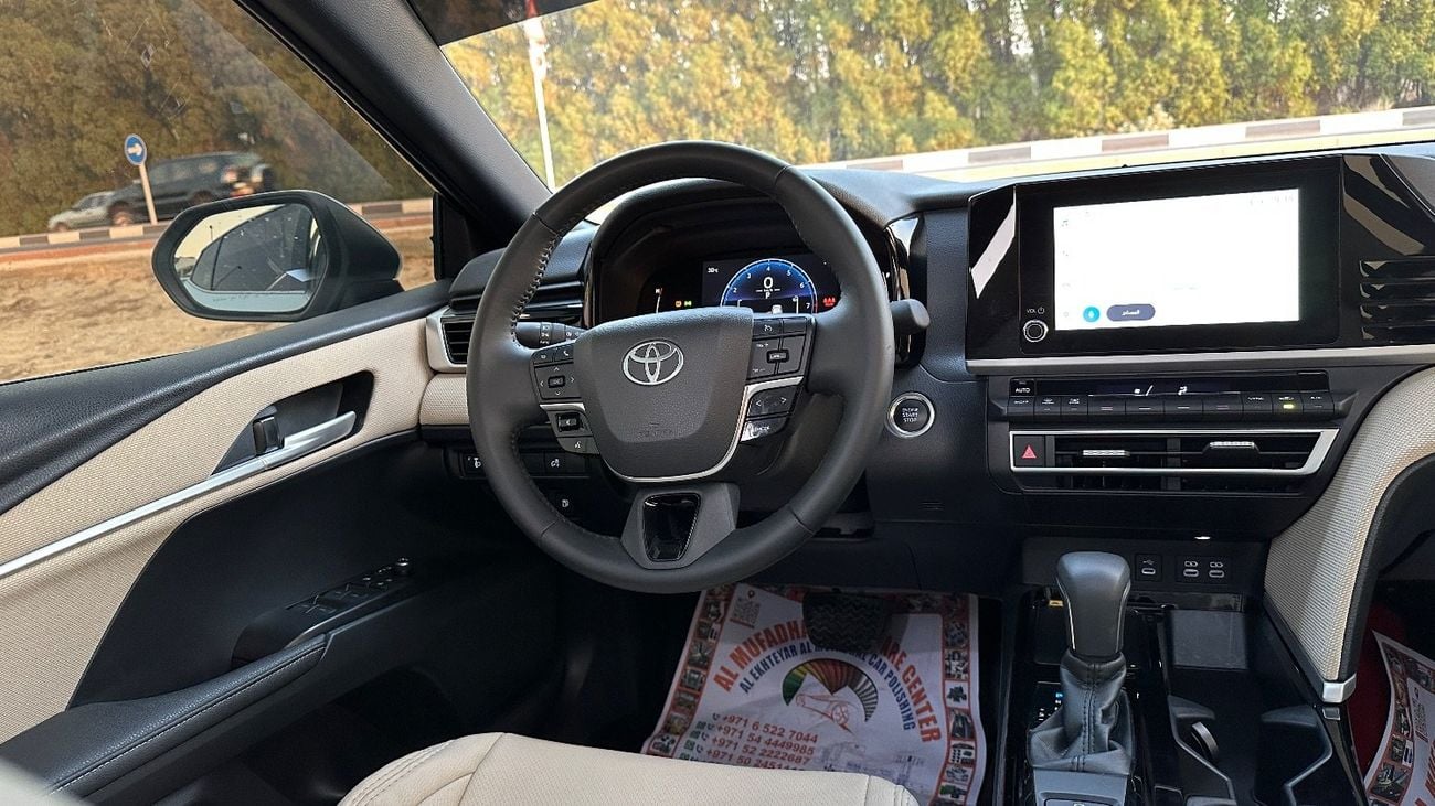 تويوتا كامري GLE 2.5L