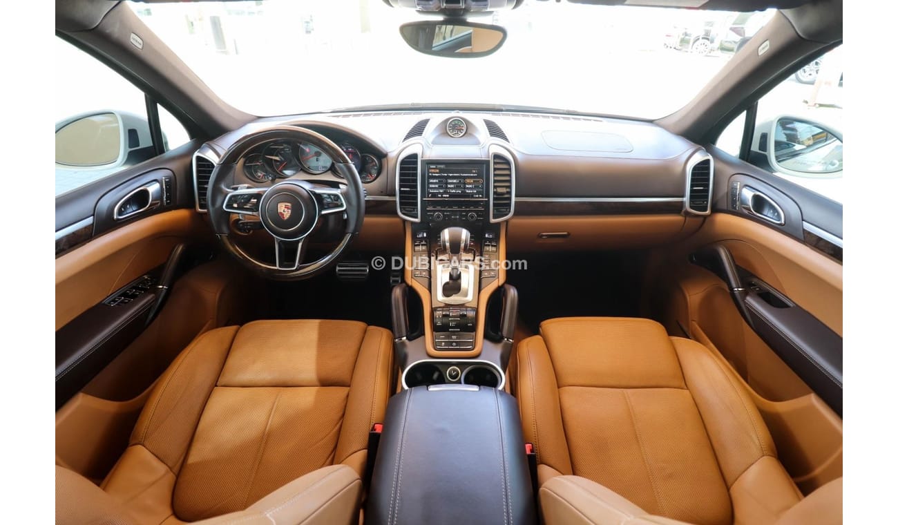 Porsche Cayenne 92A