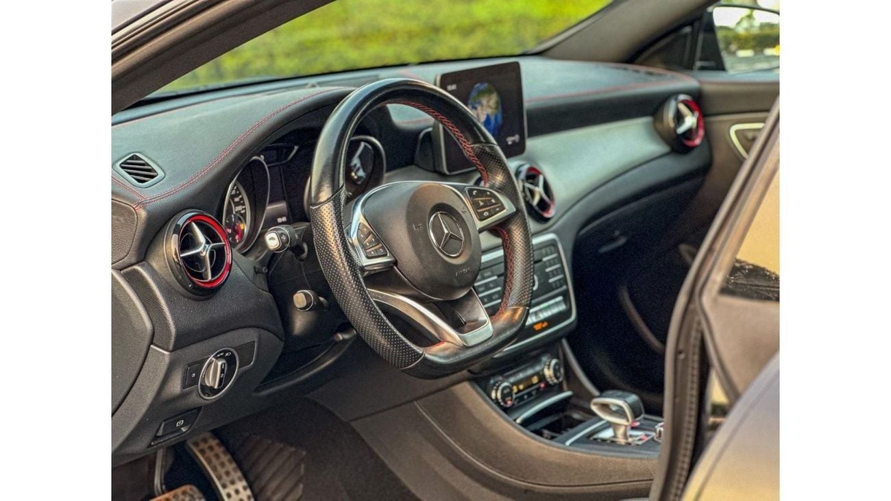مرسيدس بنز CLA 45 AMG Std Std