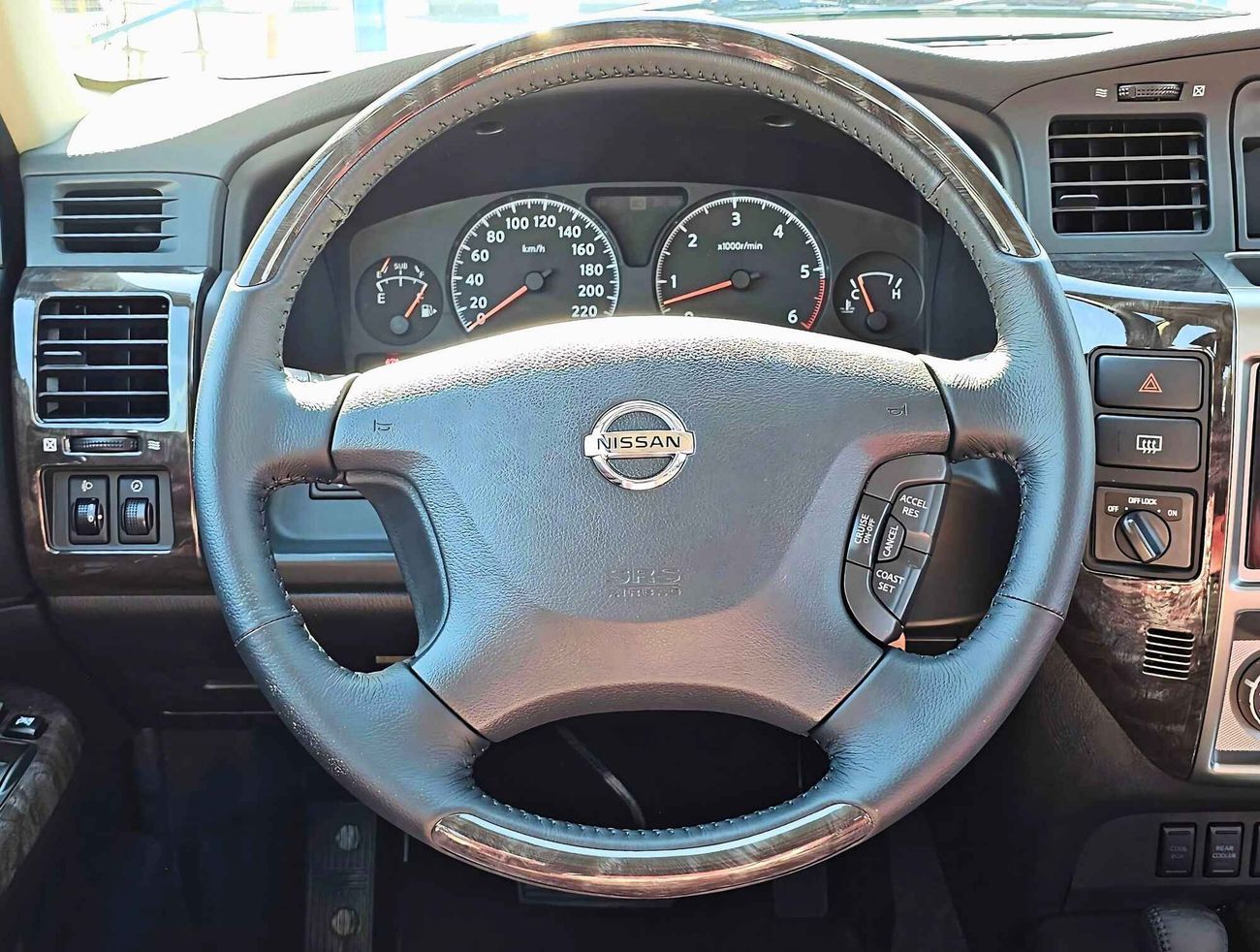 Nissan Patrol Safari /4.8L PETROL V8 / FULL OPTION  / 3789 MONTHLY / LOT#105181