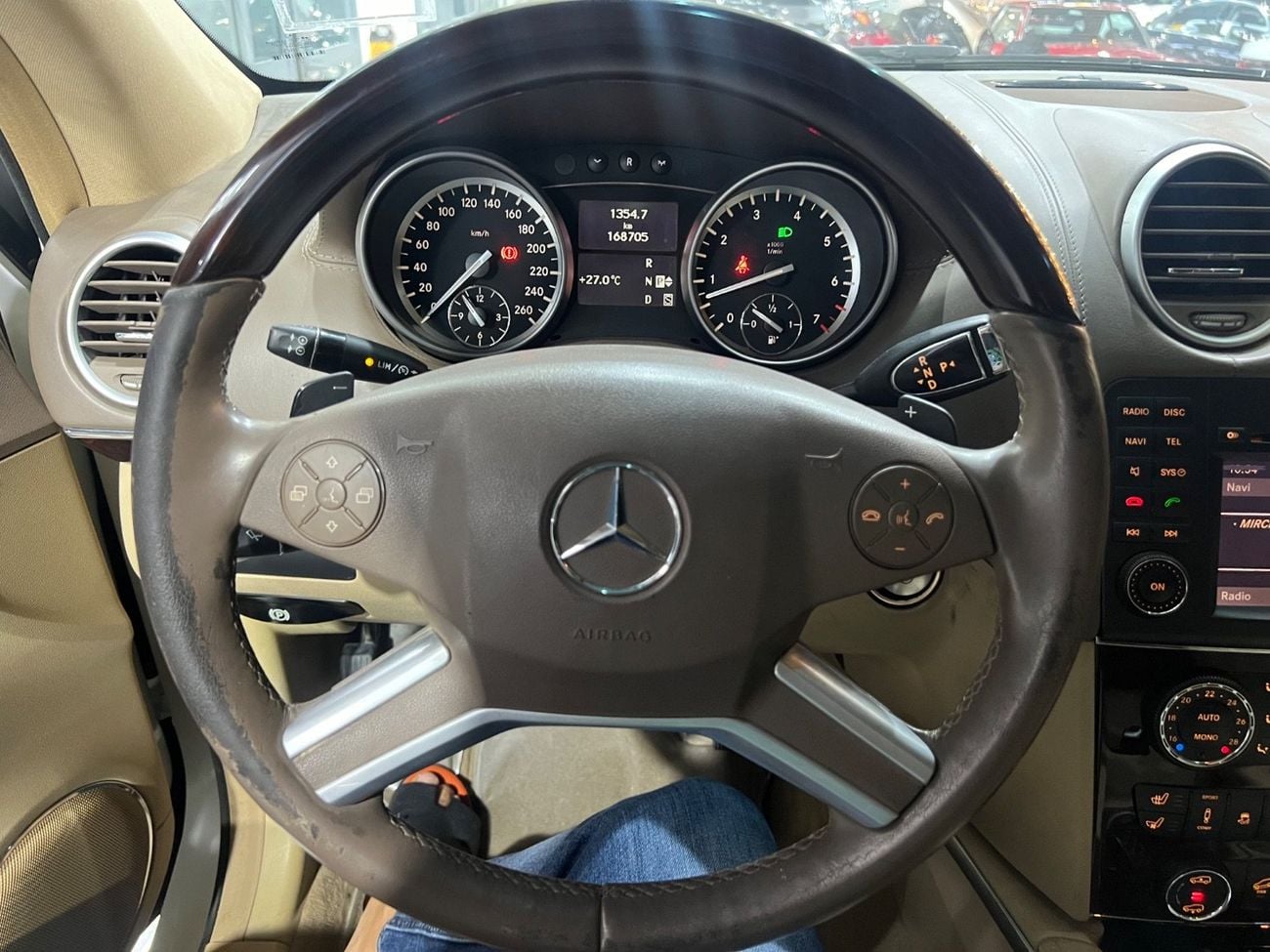 Mercedes Benz GL500 STD