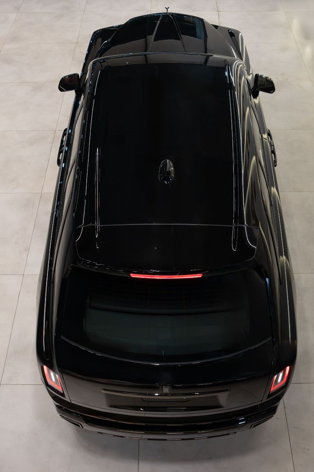 رولز رويس كولينان - 2026 | BLACK BADGE | GUCCI INTERIOR | BRAND NEW | 0 KM | EUROPEAN SPECS |