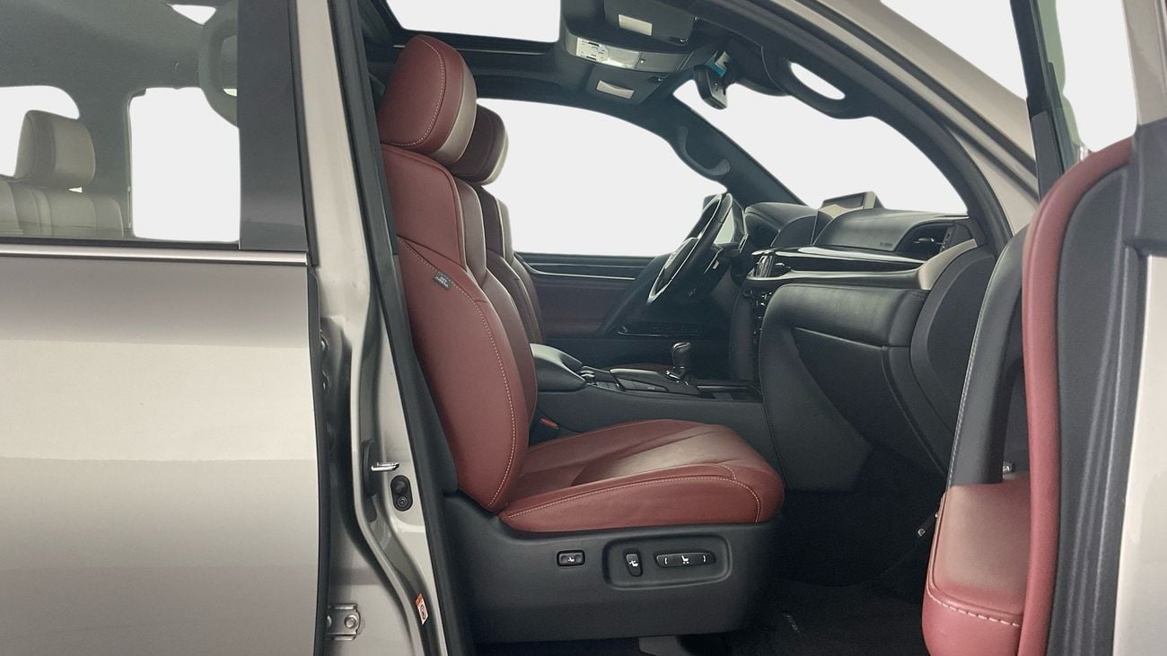 لكزس LX 570 5.7 PLATINUM AUTO 4WD SHIMAMOKU GRAY | شامل الضمان | 0 ﺪﻔﻋﺓ ﺃﻮﻟﻯ