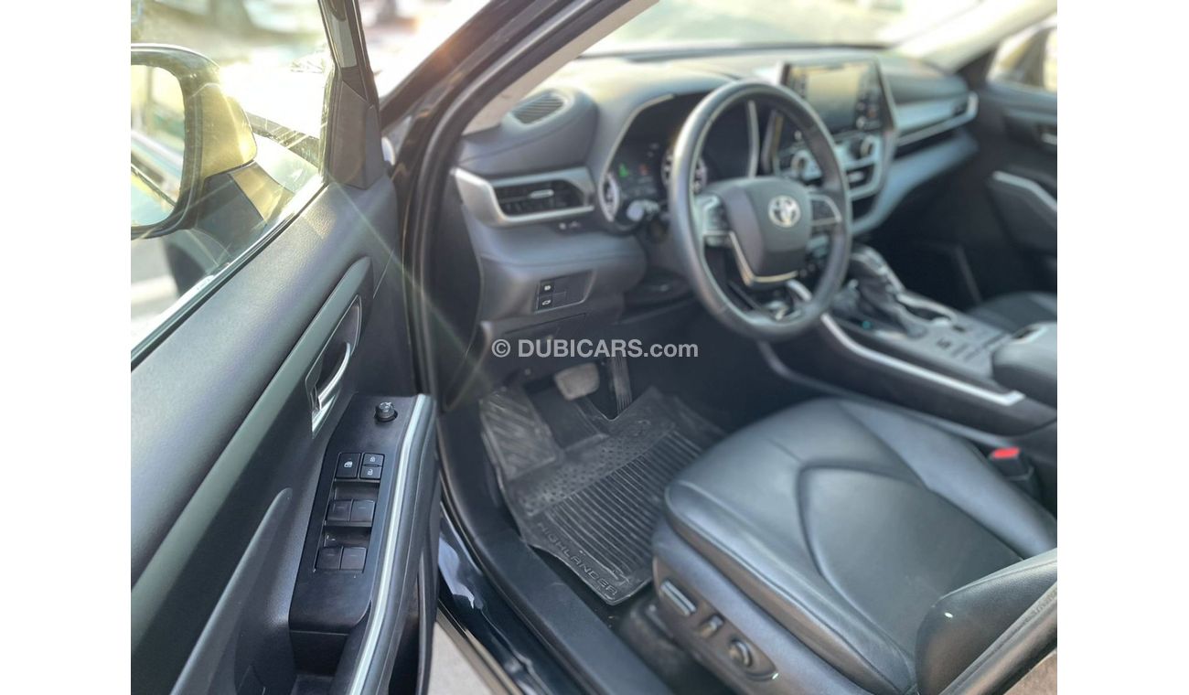 Toyota Highlander 2021 TOYOTA HIGHLANDER XLE 3.5L V6 AWD / EXPORT ONLY