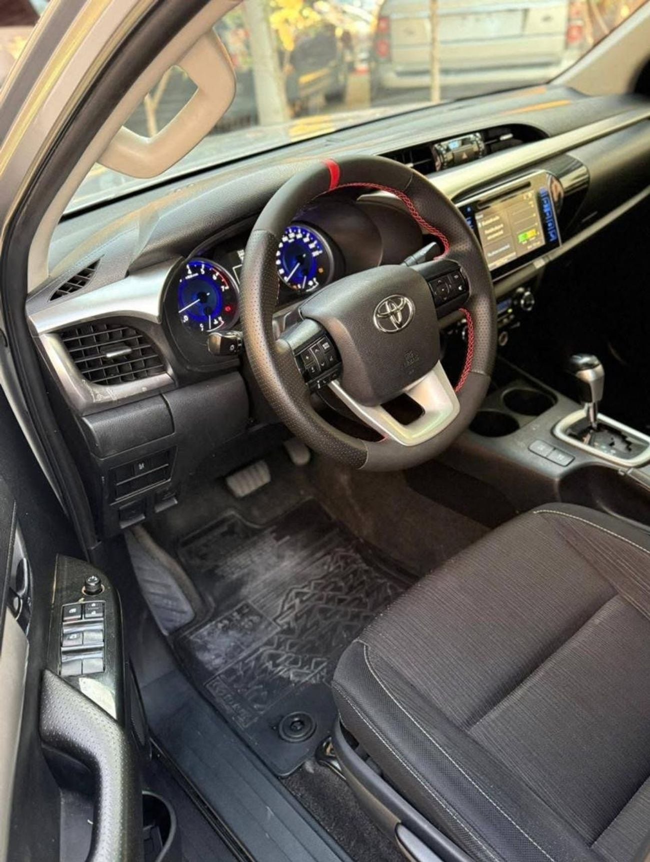 تويوتا هيلوكس DC TRD 4.0L AWD