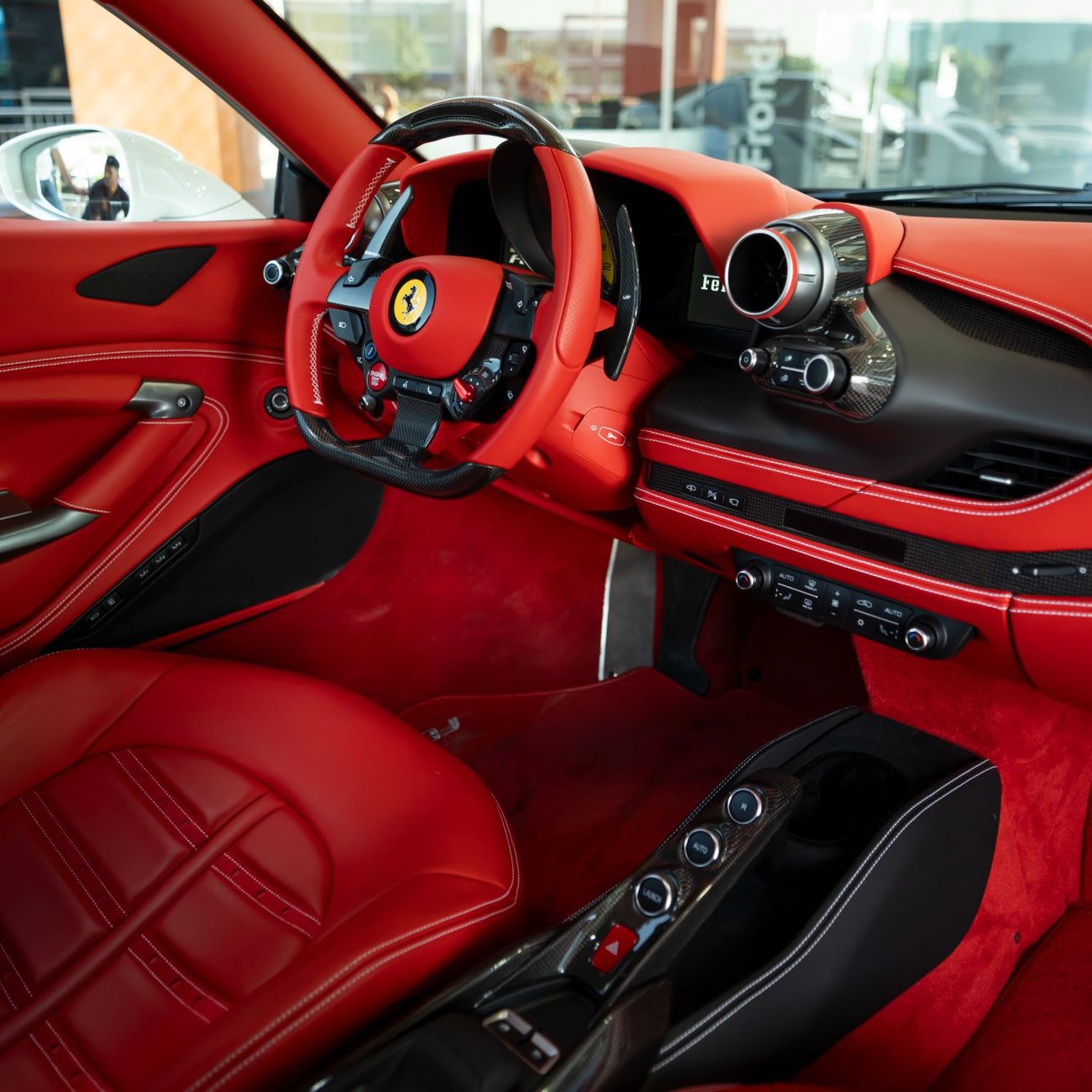 Ferrari F8 Spider 3.9T V8