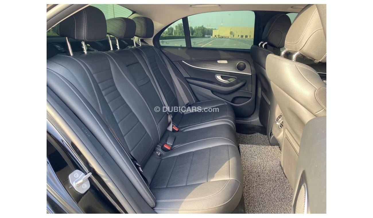 Mercedes-Benz E300 Std