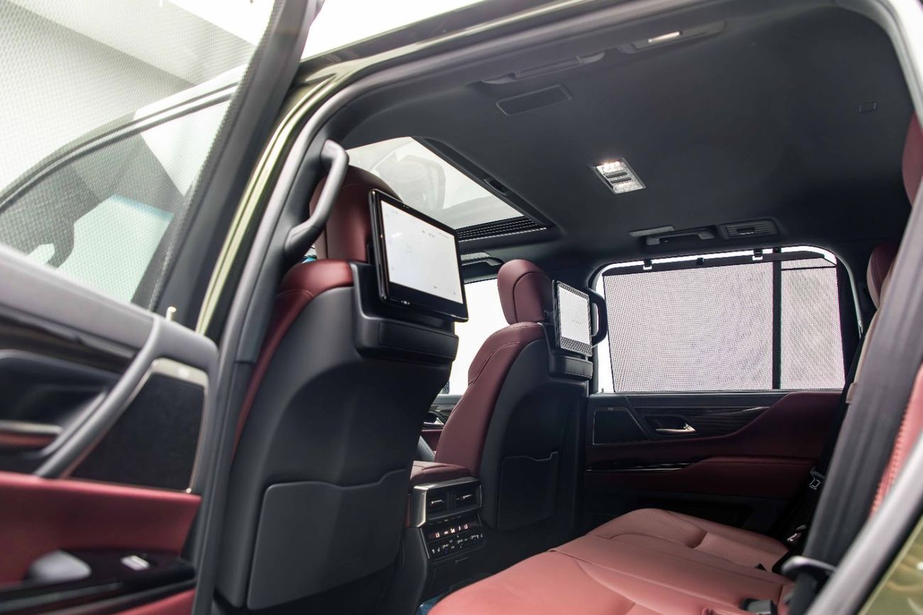 Lexus LX 700h Signature 3.5L - Green Inside Crimson | Export Only