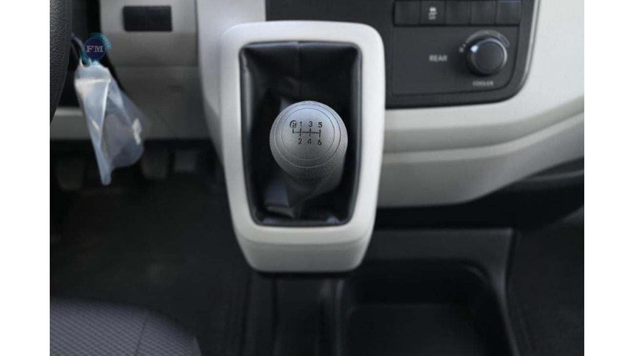 Toyota Hiace High Roof 3.5L Petrol 13 - Seater Manual