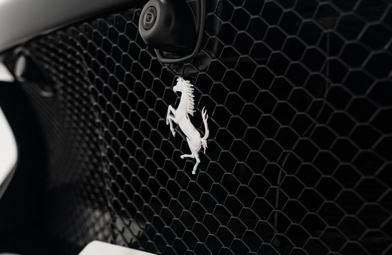 فيراري 812 كومبيتيزون 6.5L V12 Naturally Aspirated Engine