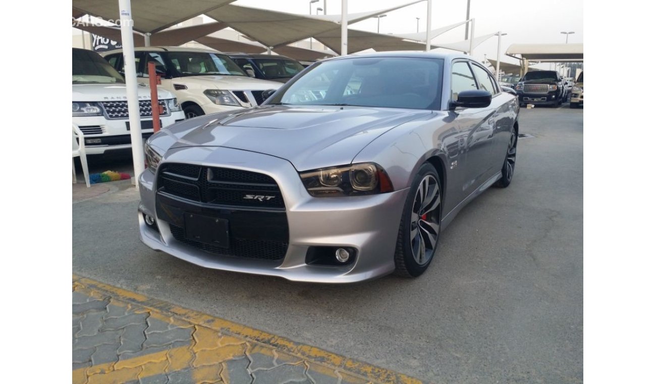 Dodge Charger SRT8خليجي تشيك وكالة