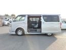 Toyota Hiace TOYOTA HIACE VAN RIGHT HAND DRIVE(PM12342)