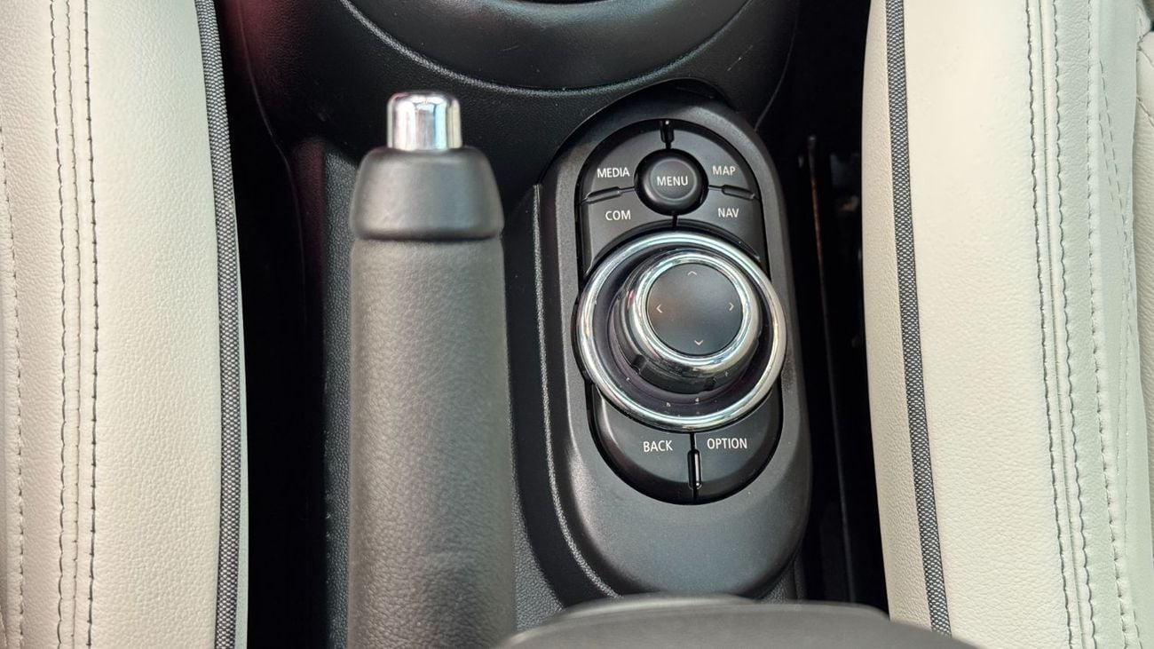 ميني كوبر إس 2.0L Turbocharged, 4-Cylinders