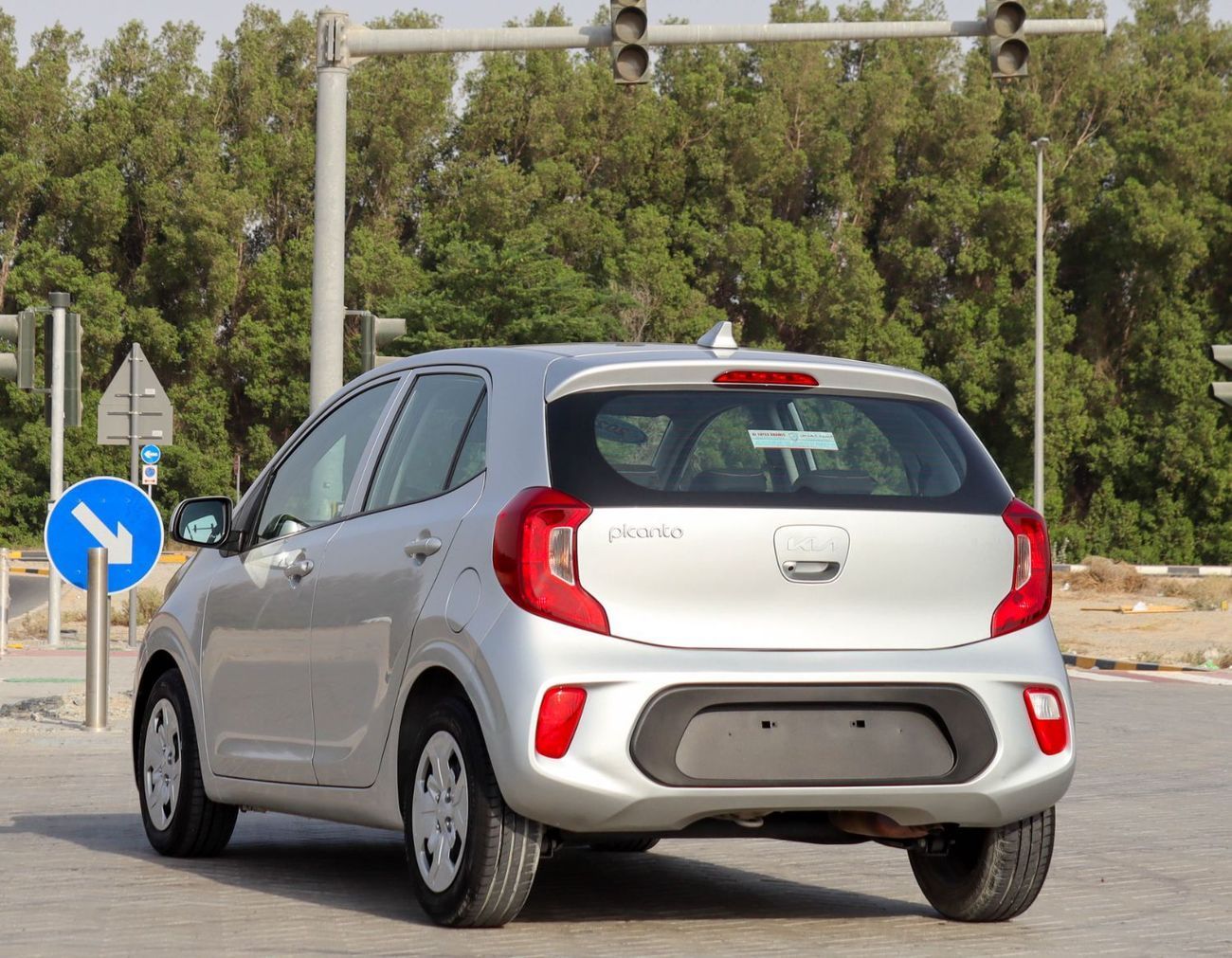 كيا بيكانتو كيا بيكانتو 1.2 لتر موديل 2023 خليجي بحالة ممتازة بدون حوادث 581 شهرياً