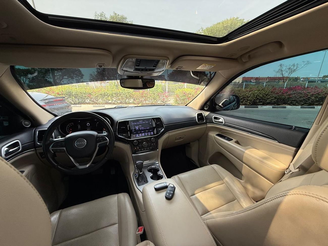 جيب جراند شيروكي Limited 3.6L