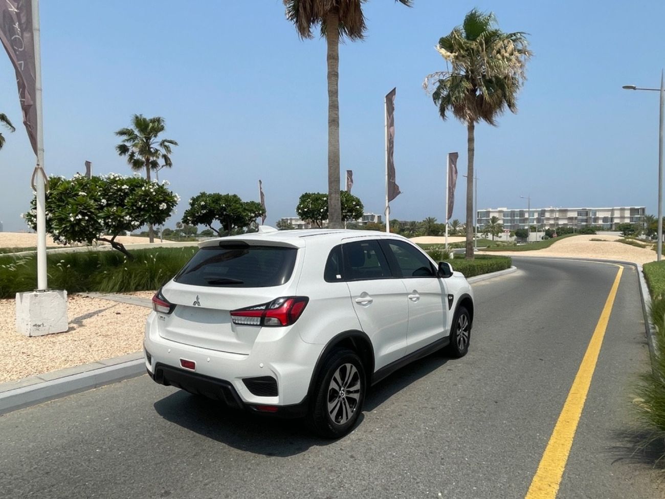 Mitsubishi ASX GLS Banking facilities without the need for a first payment