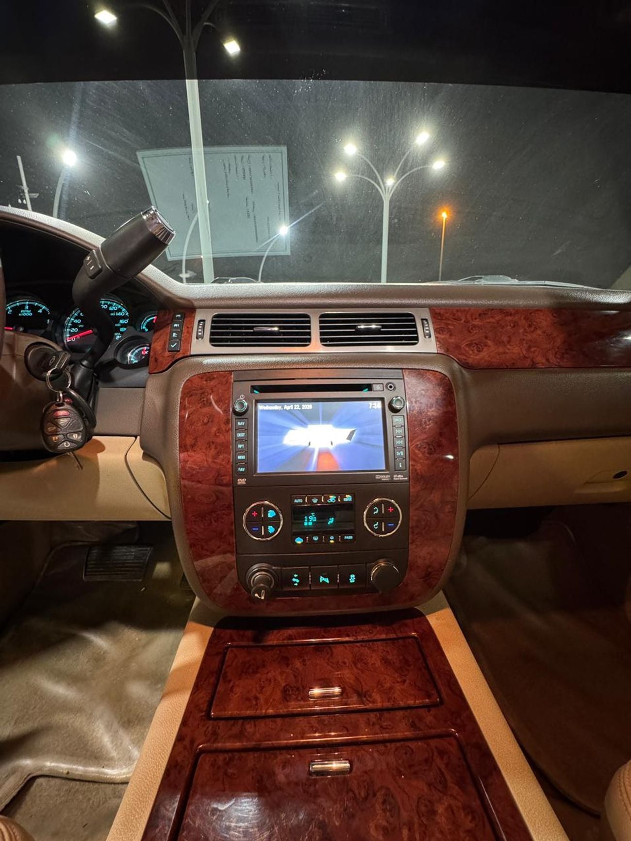 Chevrolet Tahoe LTZ 5.3L 4WD (8 Seater)