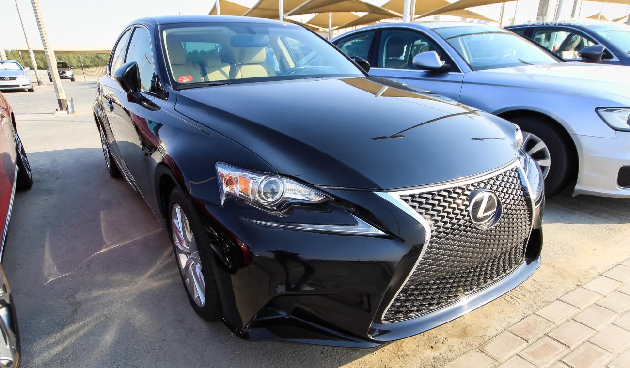 Lexus IS 200 USA - Full option - 0% Down Payment