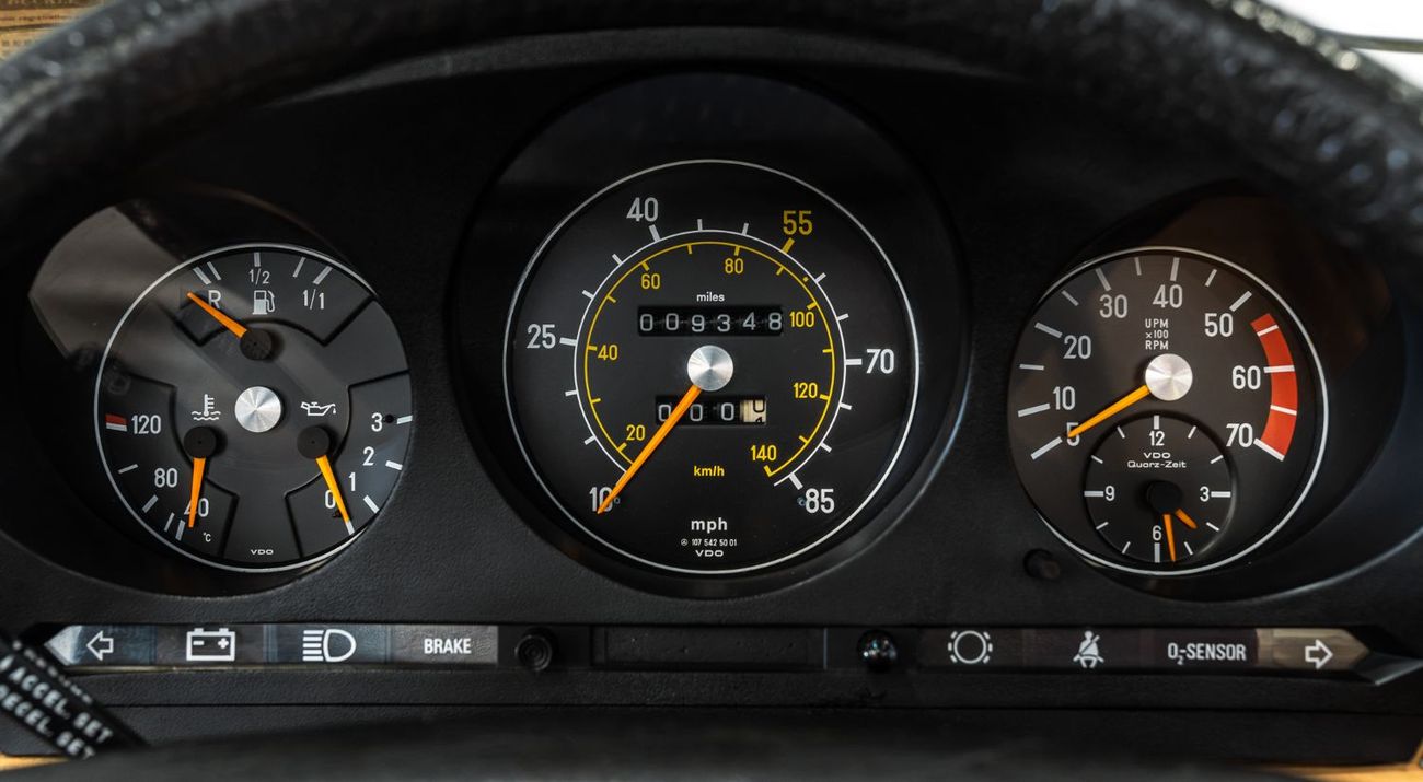 Mercedes Benz 450SL