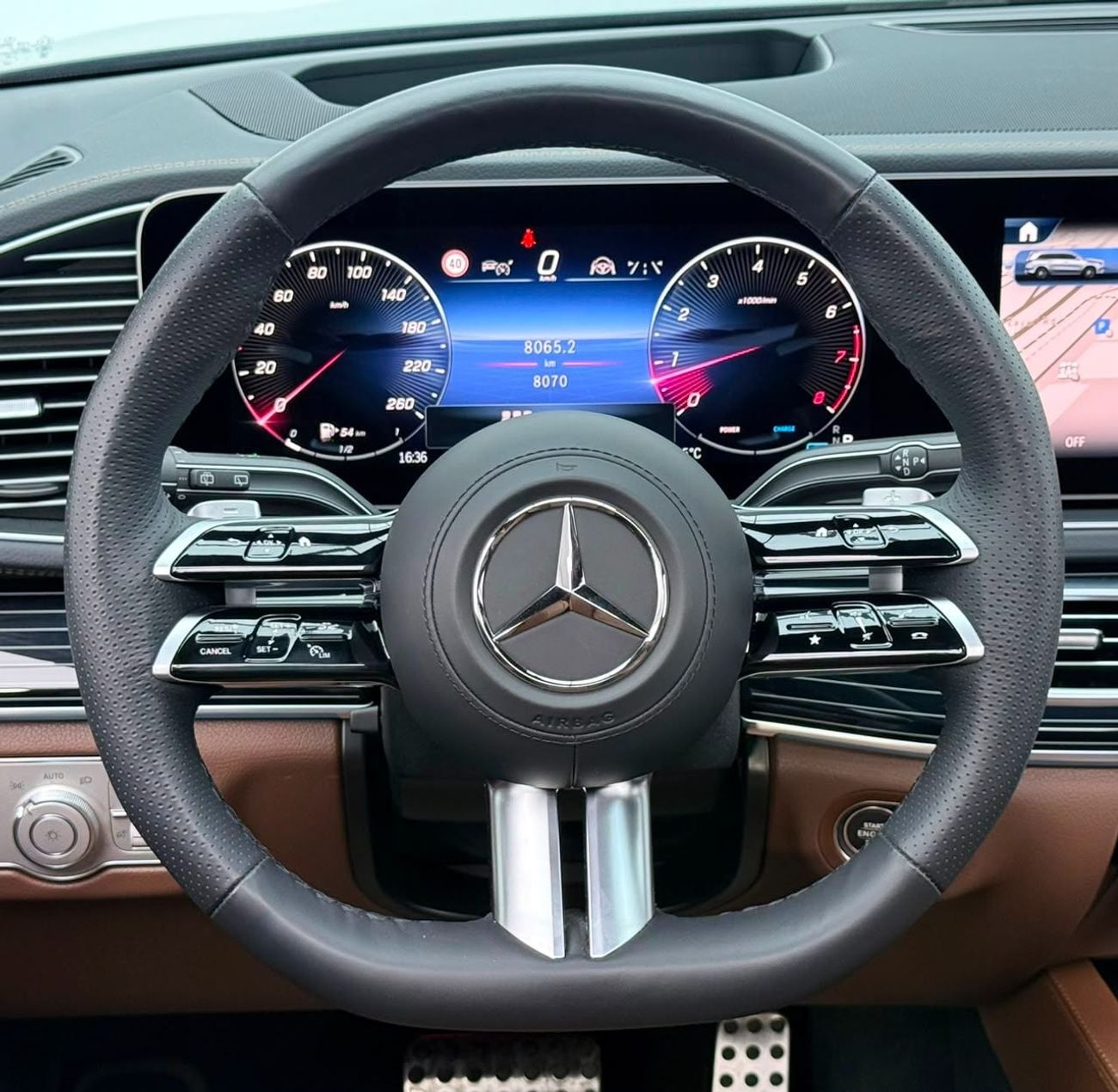 Mercedes Benz GLS450 4MATIC DARK SERIES 2026 Mercedes Benz GLS450 4MATIC Advance+, 2030 MB Warranty, Full MB Service History, 7 Seater, GCC