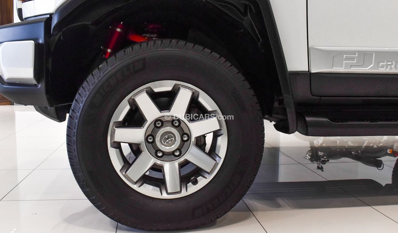 تويوتا إف جي كروزر VXR