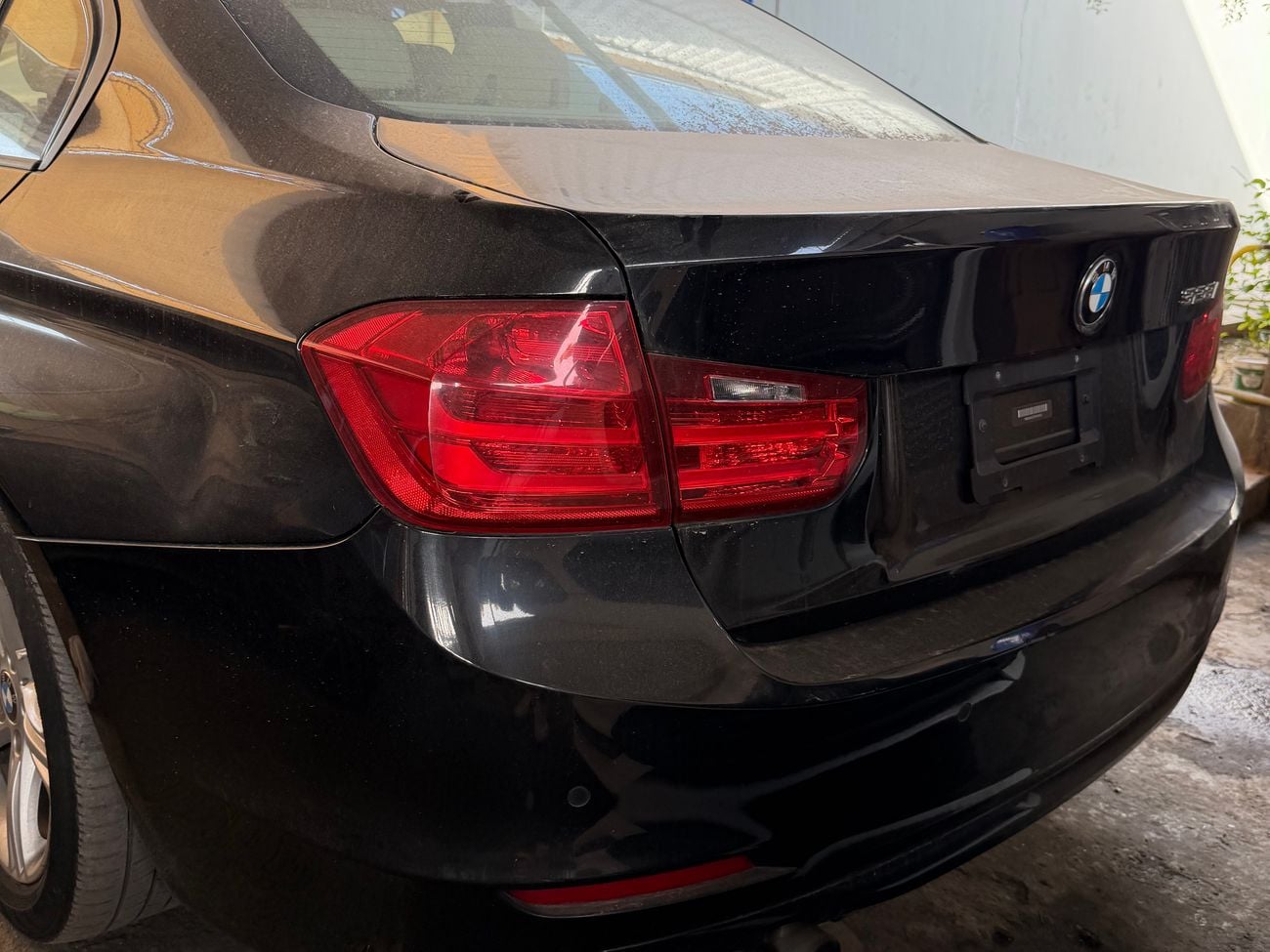 بي أم دبليو 328i