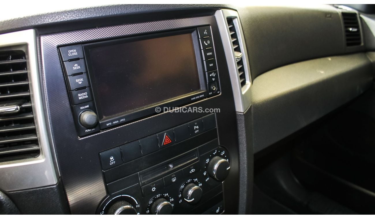 جيب جراند شيروكي SRT8