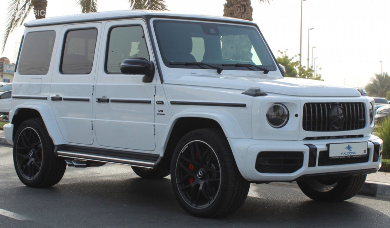 Mercedes-Benz G 63 AMG Premium + G63 4.0L AT