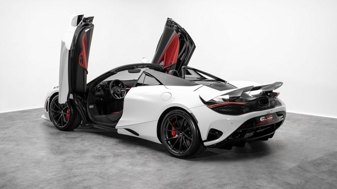 McLaren 750S Spyder - 2025 - GCC - Under Warranty and Service Contract